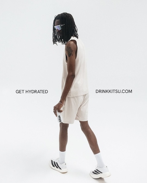 hydration drink, electrolyte water, sports water, hydration beverage, electrolyte drink, fitness drink, brand awareness, product launch, editorial, minimalist, fresh, calm, neutral, black